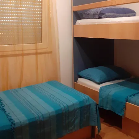 Apartment Apartman Ana Sofia